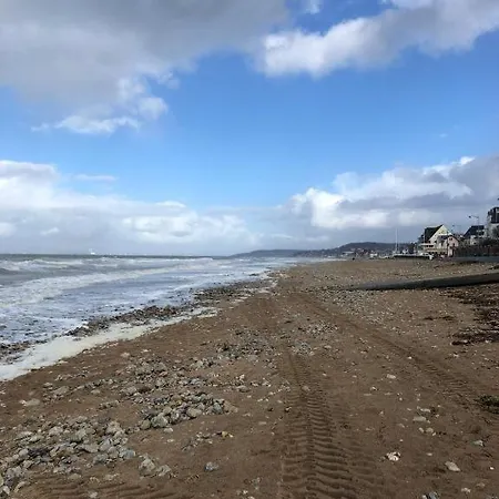 Apartment Avec Jardin Au Calme