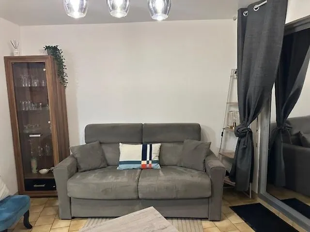 Apartment Avec Jardin Au Calme *